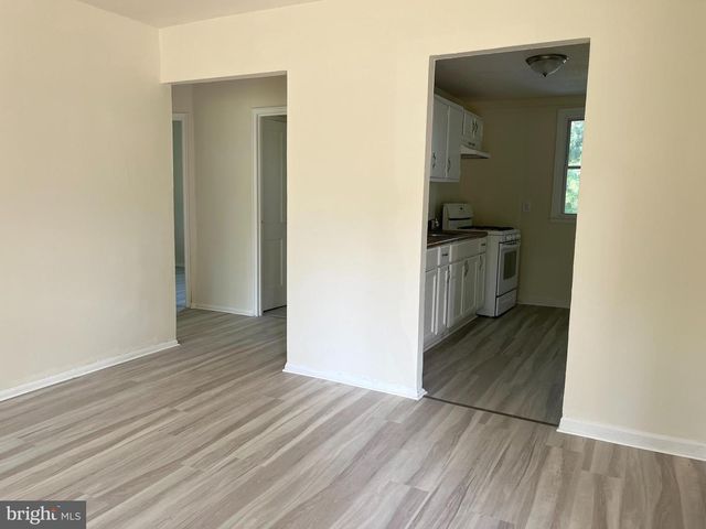 227 KINSLEY RD, Pemberton, NJ 08068