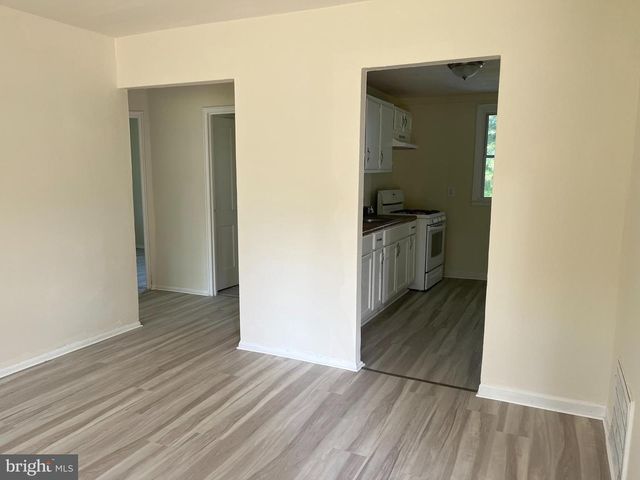 227 KINSLEY RD, Pemberton, NJ 08068