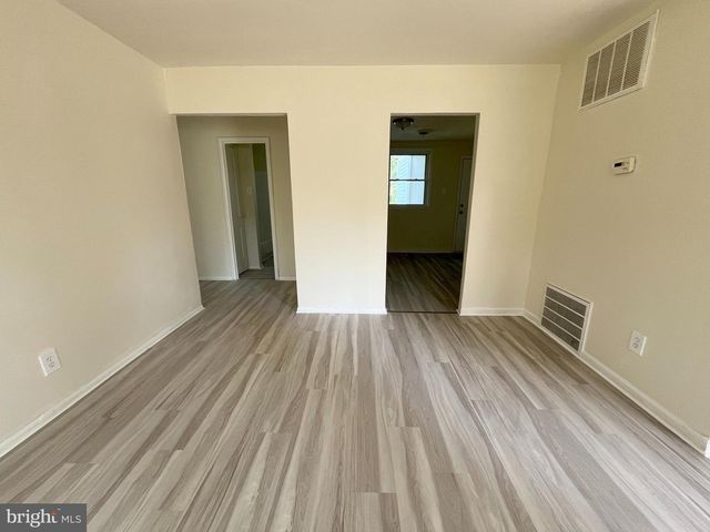 227 KINSLEY RD, Pemberton, NJ 08068