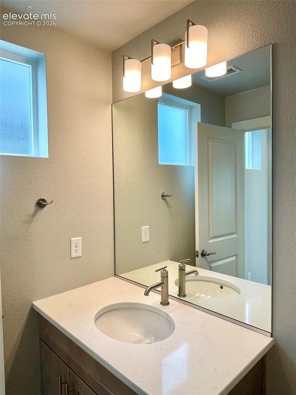 3444 Summer Dream Avenue, Colorado Springs, CO 80922 — photo 2