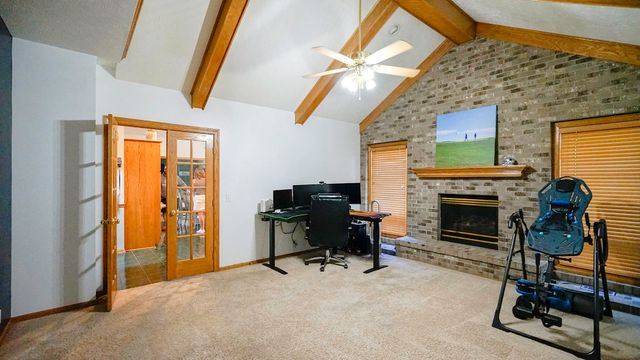 1608 SKYLINE Drive, Council Bluffs, IA 51503