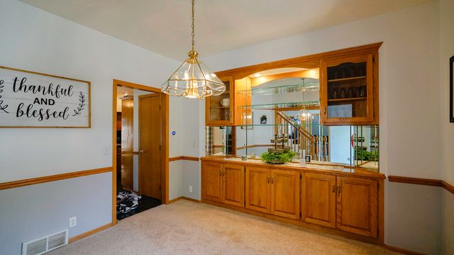 1608 SKYLINE Drive, Council Bluffs, IA 51503