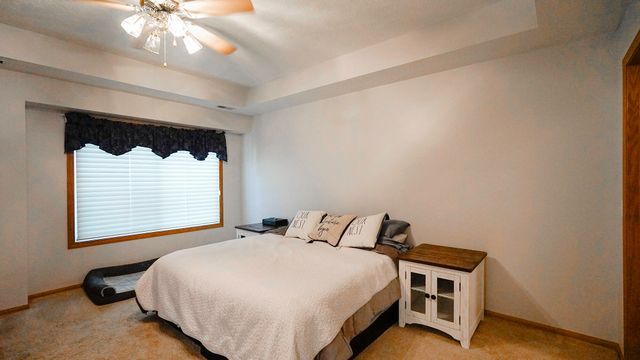 1608 SKYLINE Drive, Council Bluffs, IA 51503
