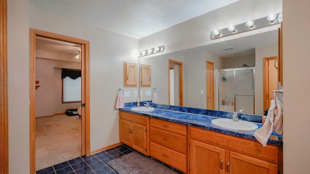 1608 SKYLINE Drive, Council Bluffs, IA 51503