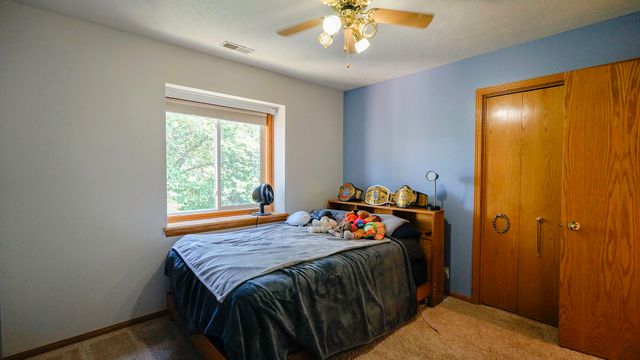 1608 SKYLINE Drive, Council Bluffs, IA 51503
