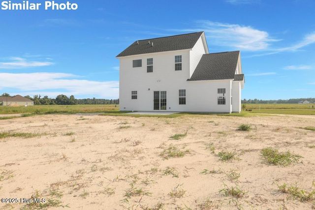 800 Calebs Creek Court, Maysville, NC 28555