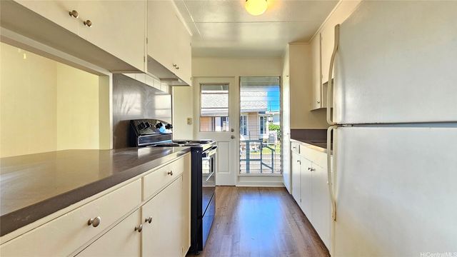 1642 Oo Lane, Honolulu, HI 96817