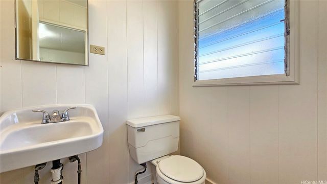 1642 Oo Lane, Honolulu, HI 96817