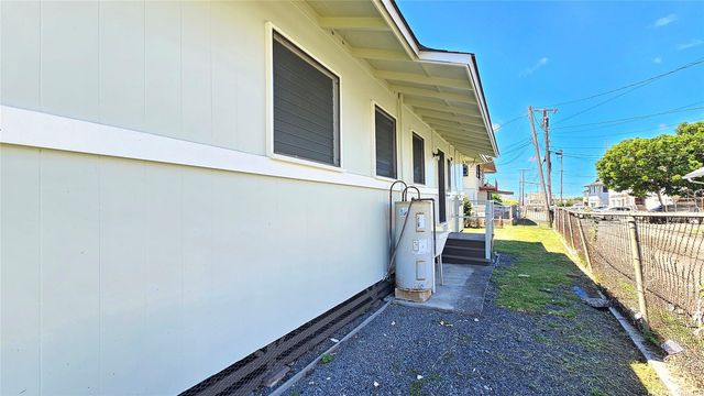 1642 Oo Lane, Honolulu, HI 96817