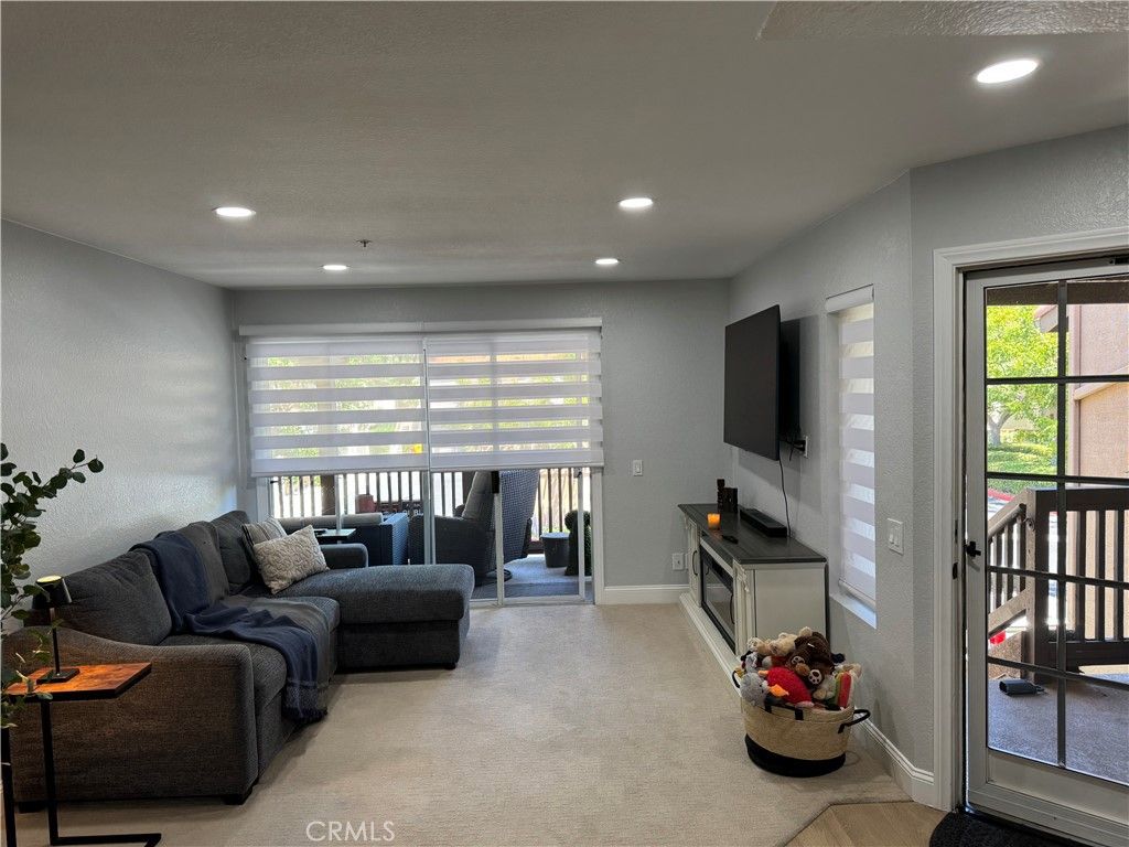 147 N Mine Canyon Road D, Orange, CA 92869 — photo 2