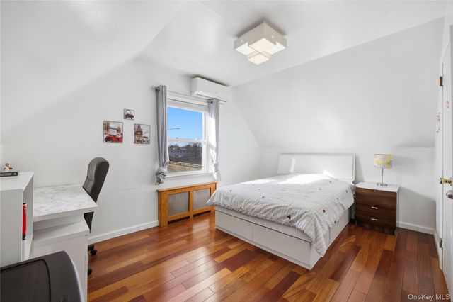 32-03 Clearview Expressway, Bayside, NY 11361