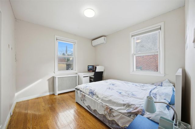 32-03 Clearview Expressway, Bayside, NY 11361