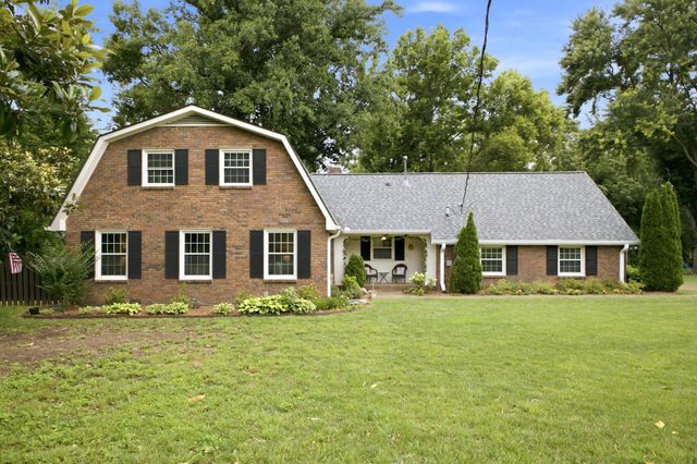 1307 Haber Dr, Brentwood, TN 37027