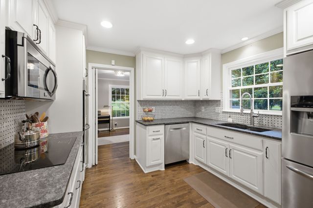 1307 Haber Dr, Brentwood, TN 37027