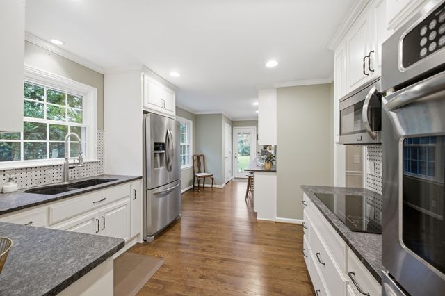 1307 Haber Dr, Brentwood, TN 37027
