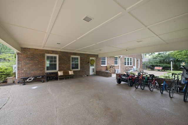 1307 Haber Dr, Brentwood, TN 37027