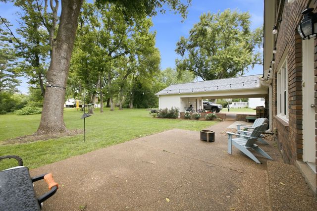1307 Haber Dr, Brentwood, TN 37027