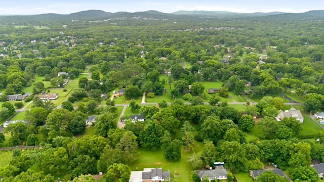 1307 Haber Dr, Brentwood, TN 37027