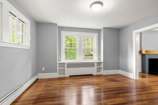118 County Rd, Freetown, MA 02717