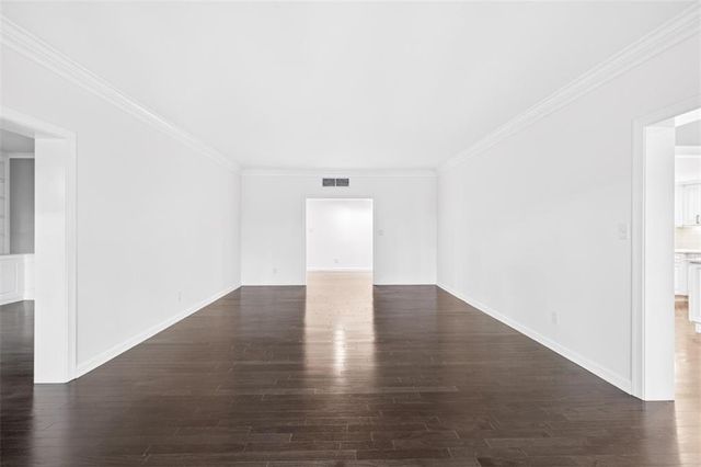 2769 Peachtree Road NE 10, Atlanta, GA 30305