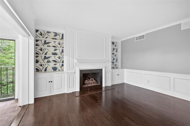 2769 Peachtree Road NE 10, Atlanta, GA 30305