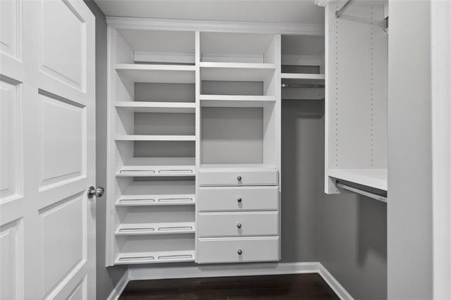 2769 Peachtree Road NE 10, Atlanta, GA 30305