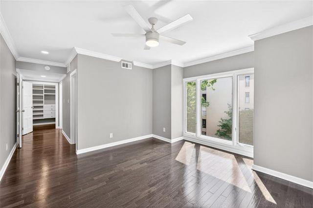 2769 Peachtree Road NE 10, Atlanta, GA 30305