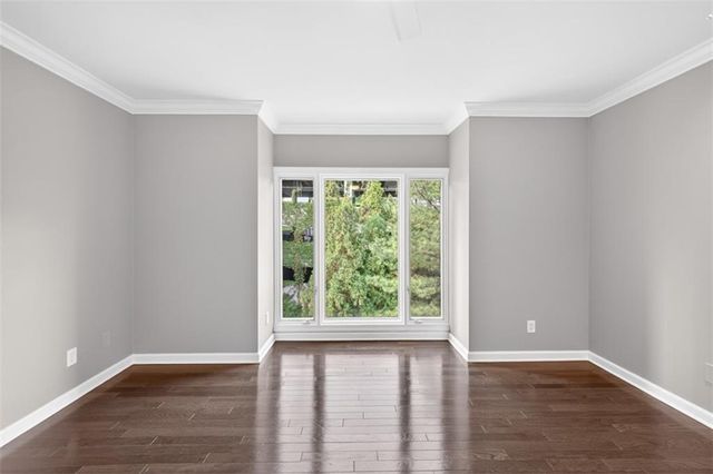 2769 Peachtree Road NE 10, Atlanta, GA 30305