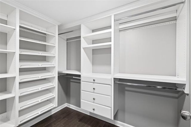 2769 Peachtree Road NE 10, Atlanta, GA 30305