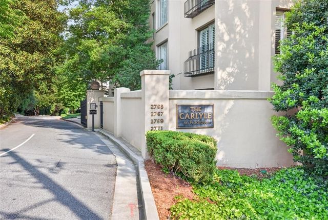 2769 Peachtree Road NE 10, Atlanta, GA 30305