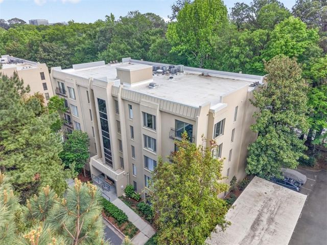 2769 Peachtree Road NE 10, Atlanta, GA 30305