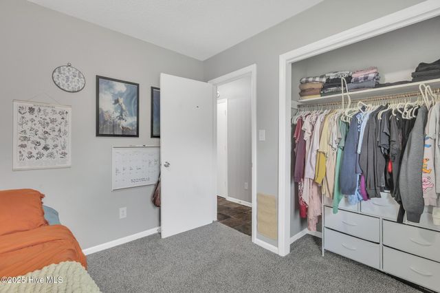 221 Woodcrest Court, Jacksonville, NC 28540