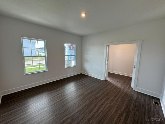 5825 Carriage Meadows Drive, Liberty Twp, OH 45011