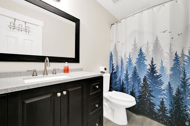 1843 E HAYES DR, Layton, UT 84040