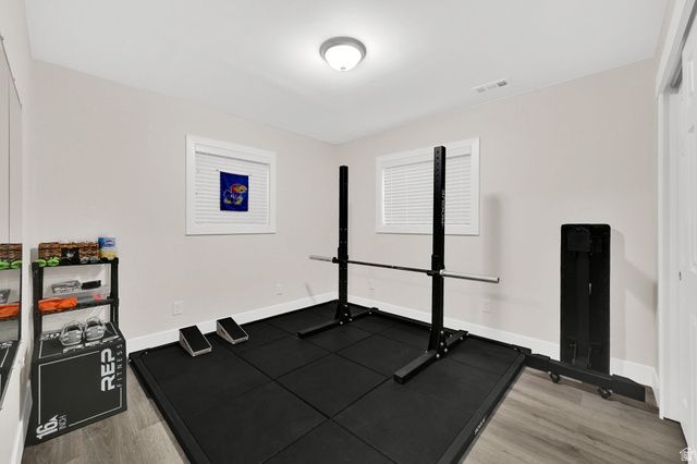 1843 E HAYES DR, Layton, UT 84040