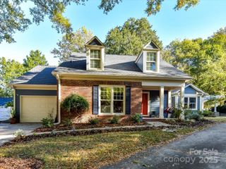 2505 Breuster Drive, Charlotte, NC 28210