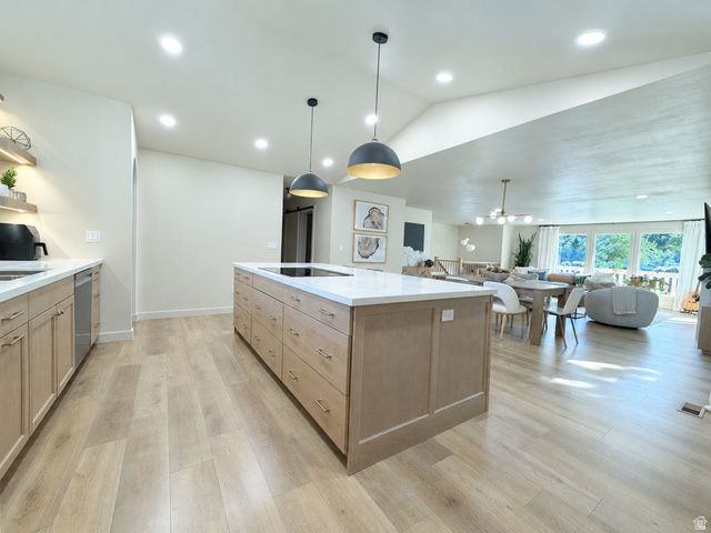 9652 S 2720 E, Sandy, UT 84092