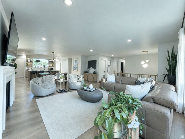 9652 S 2720 E, Sandy, UT 84092