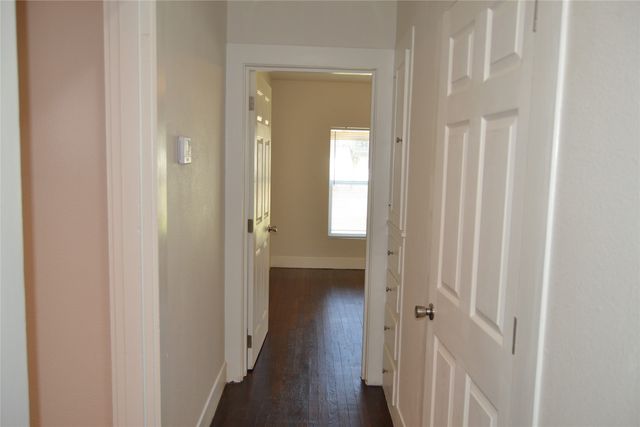 608 S Loving Avenue, Sherman, TX 75090