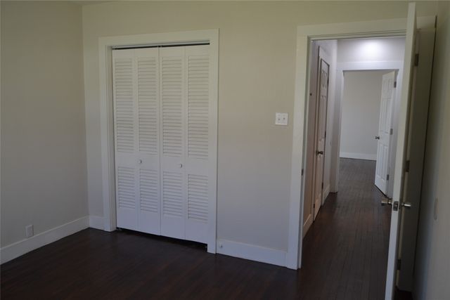 608 S Loving Avenue, Sherman, TX 75090