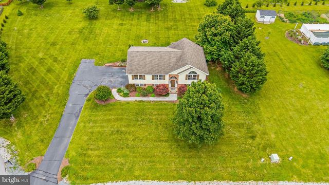 362 SUDLEY LANE, Martinsburg, WV 25403