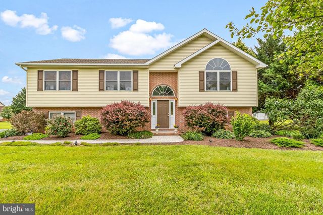 362 SUDLEY LANE, Martinsburg, WV 25403