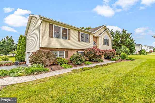 362 SUDLEY LANE, Martinsburg, WV 25403