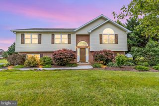 362 SUDLEY LANE, Martinsburg, WV 25403