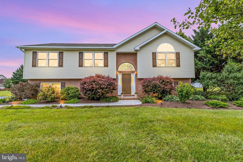 362 SUDLEY LANE, Martinsburg, WV 25403