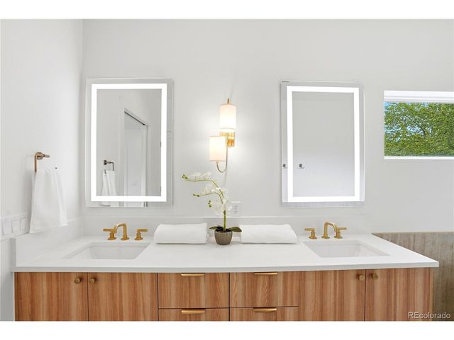 245 S Emerson St, Denver, CO 80209