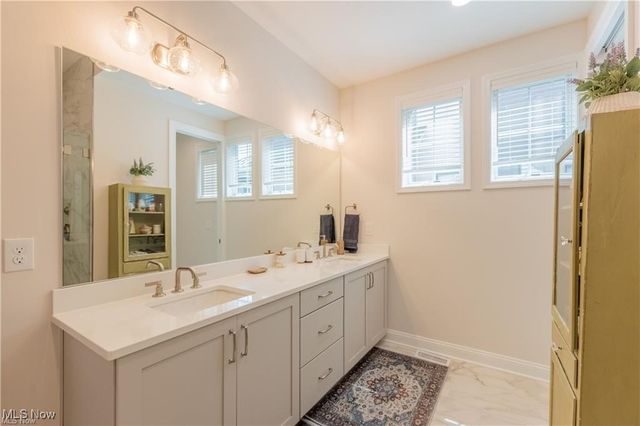 2431 Edgewood Trace, Pepper Pike, OH 44124