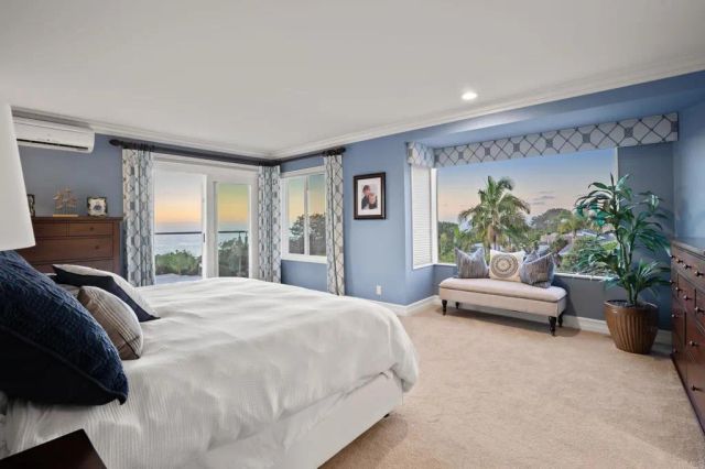 2122 Del Mar Heights Road, Del Mar, CA 92014