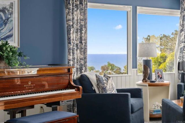 2122 Del Mar Heights Road, Del Mar, CA 92014