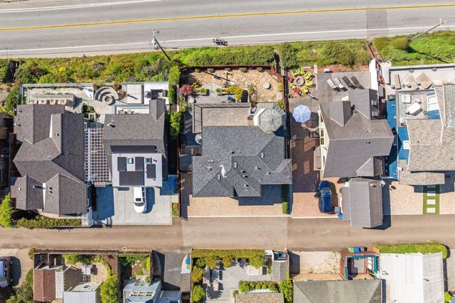 2974 E Cliff Drive, Santa Cruz, CA 95062